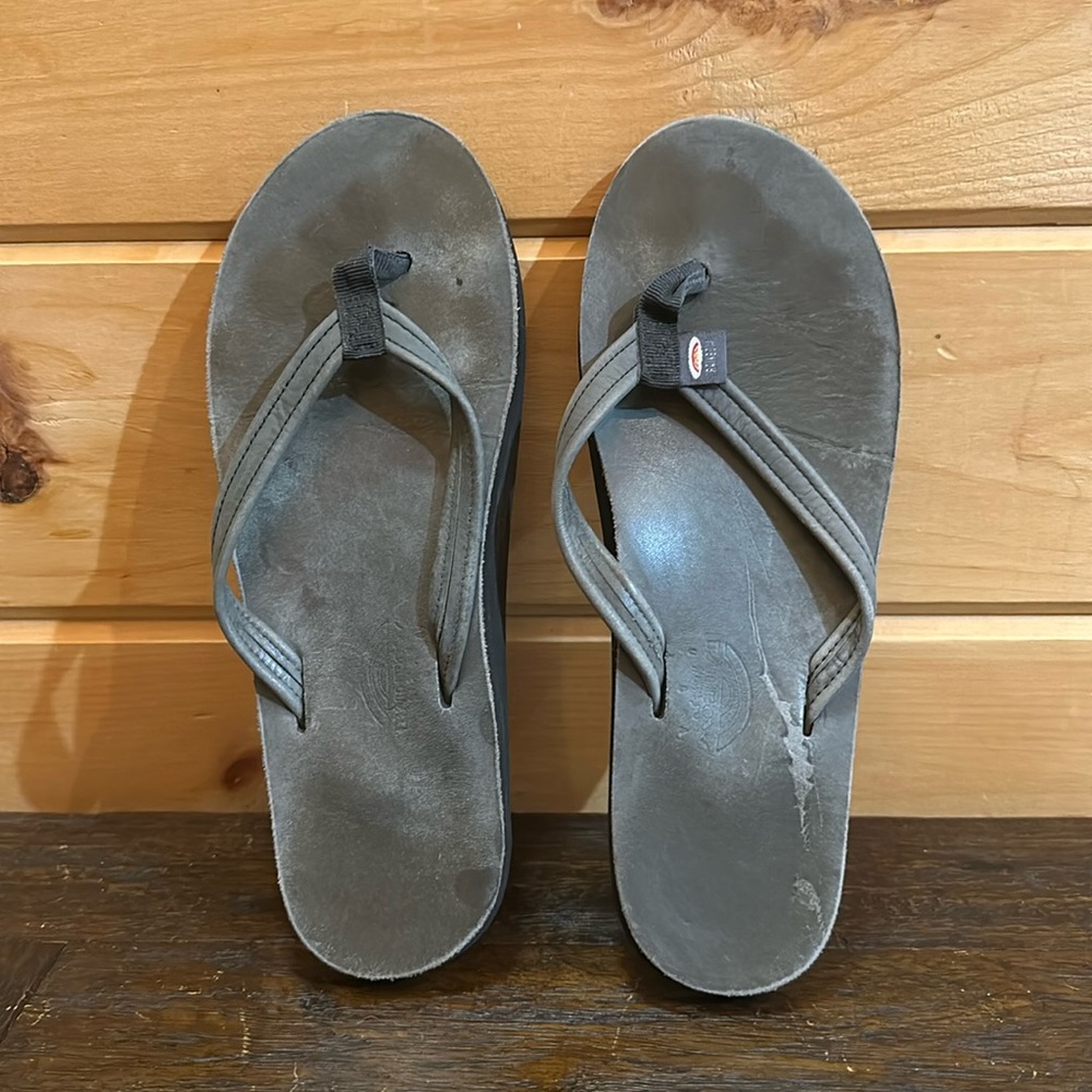 Gray Rainbow Thin Strap Sandals